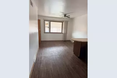 404 Prairie Avenue, Calumet City, IL 60409 - Photo 9