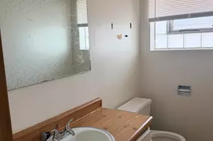 404 Prairie Ave, Calumet City, IL 60409 - Photo 13