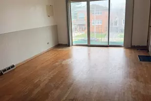 404 Prairie Ave, Calumet City, IL 60409 - Photo 11
