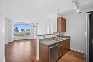 600 N Kingsbury St, Chicago, IL 60610 - Photo 3