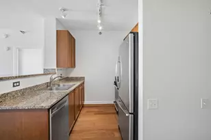 600 N Kingsbury St, Chicago, IL 60610 - Photo 5