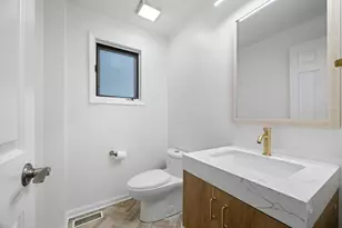 [Address not provided], Chicago, IL 60614 - Photo 17