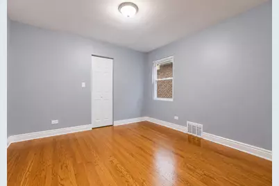 7638 S Laflin Street, Chicago, IL 60620 - Photo 9
