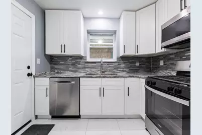7638 S Laflin Street, Chicago, IL 60620 - Photo 5
