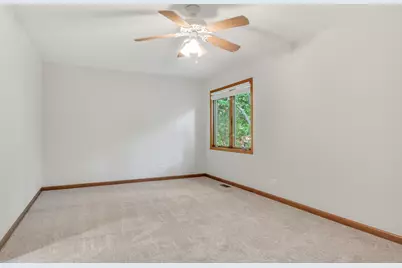 25139 W Caine Road, Ingleside, IL 60041 - Photo 47