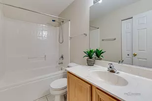 348 Pine Lake Cir, Vernon Hills, IL 60061 - Photo 19
