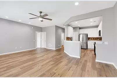 3364 Comstock Court, Mundelein, IL 60060 - Photo 5