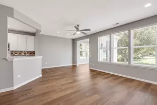 3364 Comstock Ct, Mundelein, IL 60060 - Photo 9
