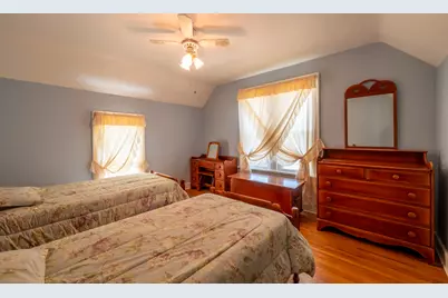 109 W Main Street, Mount Morris, IL 61054 - Photo 43