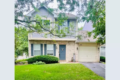 1250 N Split Oak Circle N #1250, Round Lake Beach, IL 60073 - Photo 1