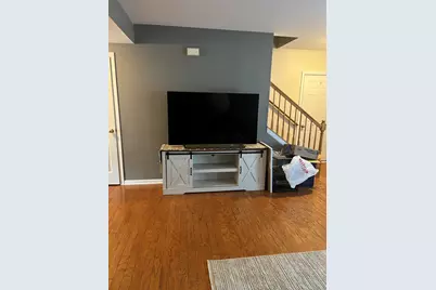 1250 N Split Oak Circle N #1250, Round Lake Beach, IL 60073 - Photo 9