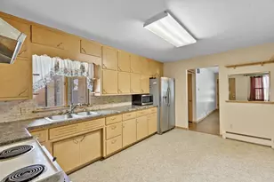 104 S Maple St, Reddick, IL 60961 - Photo 9