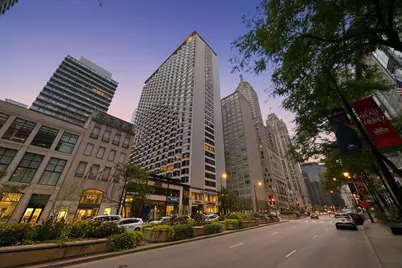 535 N Michigan Avenue #1009, Chicago, IL 60611 - Photo 17