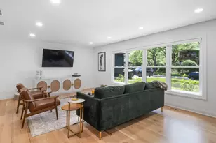 1349 Tinker, Glenview, IL 60025 - Photo 5