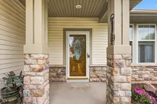 12901 Applewood Dr, Huntley, IL 60142 - Photo 5