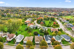 12901 Applewood Dr, Huntley, IL 60142 - Photo 3