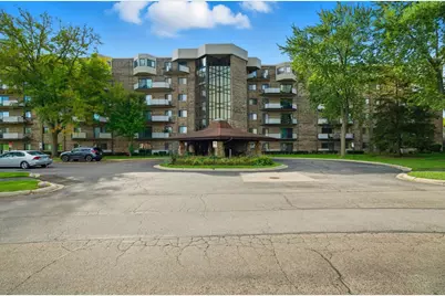 1275 E Baldwin Lane #504, Palatine, IL 60074 - Photo 1