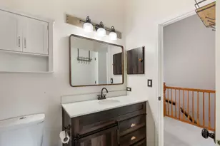 18619 W Sterling Ct, Grayslake, IL 60030 - Photo 15