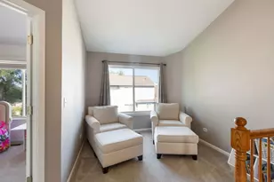 18619 W Sterling Ct, Grayslake, IL 60030 - Photo 17