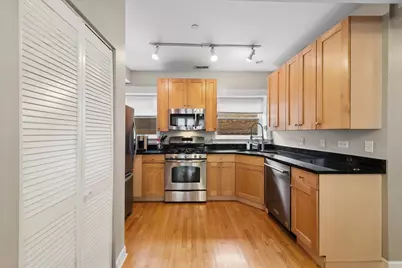 2541 Prairie Avenue #1, Evanston, IL 60201 - Photo 7