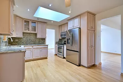 2360 N Drury Lane, Arlington Heights, IL 60004 - Photo 7