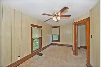 903 Illinois Avenue, Ottawa, IL 61350 - Photo 9