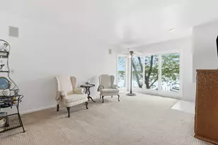 26435 N Ridge Ct, Mundelein, IL 60060 - Photo 5