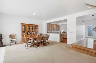 26435 N Ridge Ct, Mundelein, IL 60060 - Photo 7