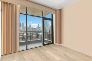 400 W Ontario St, Chicago, IL 60654 - Photo 11