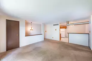 193 Duxbury Ct, Bloomingdale, IL 60108 - Photo 7