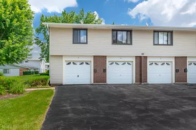 193 Duxbury Court #A, Bloomingdale, IL 60108 - Photo 1