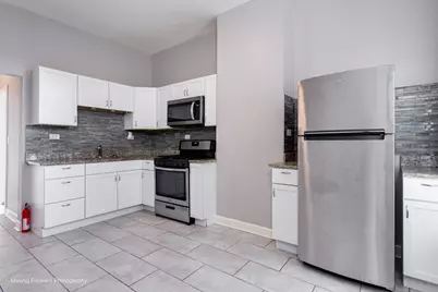 631 W 62nd Street, Chicago, IL 60621 - Photo 7