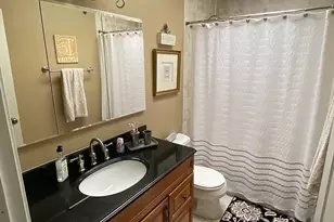 1073 W Elm St, Palatine, IL 60067 - Photo 17