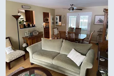1073 W Elm Street, Palatine, IL 60067 - Photo 9