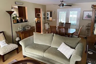 1073 W Elm St, Palatine, IL 60067 - Photo 9
