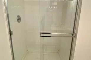 4233 N Kenmore Ave, Chicago, IL 60613 - Photo 19