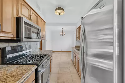 9628 S Utica Avenue, Evergreen Park, IL 60805 - Photo 11
