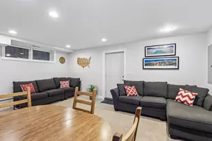 2811 N 75th Ave, Elmwood Park, IL 60707 - Photo 23