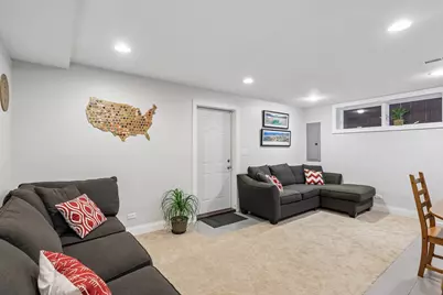 2811 N 75th Avenue, Elmwood Park, IL 60707 - Photo 21