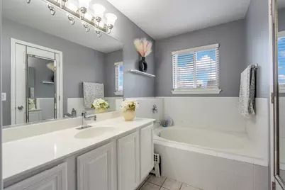1739 Hickory Park Lane, Aurora, IL 60504 - Photo 15