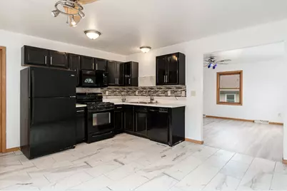 2951 16th Street, Rockford, IL 61109 - Photo 11
