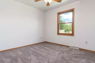 2951 16th St, Rockford, IL 61109 - Photo 21