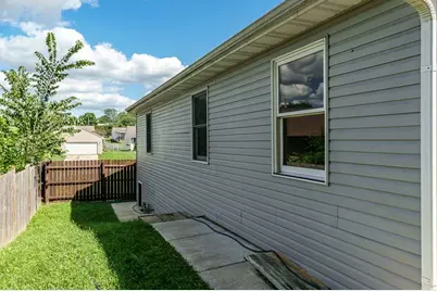 2951 16th Street, Rockford, IL 61109 - Photo 37