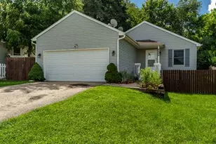 2951 16th St, Rockford, IL 61109 - Photo 3
