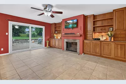 5006 W Oakwood Drive, McHenry, IL 60050 - Photo 13
