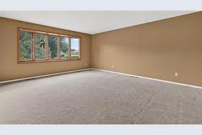 5006 W Oakwood Drive, McHenry, IL 60050 - Photo 5