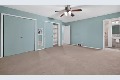 5006 W Oakwood Drive, McHenry, IL 60050 - Photo 19