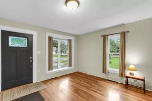 205 E South St, Mansfield, IL 61854 - Photo 7