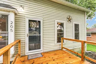 205 E South St, Mansfield, IL 61854 - Photo 5