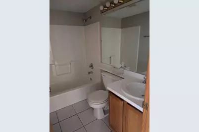 8809 S 79th Avenue #20, Hickory Hills, IL 60457 - Photo 11